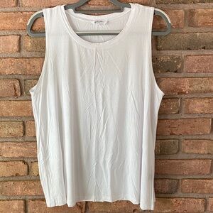 Carlyjean Los Angeles Classic White Tank Top XL NWOT